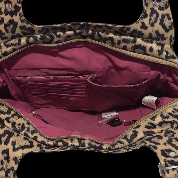 Travelon Leopard Print Shoulder Bag, Polyester, Water Bottle Side Pocket, RFID - Picture 12 of 14